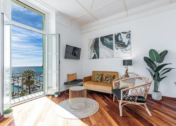 Le Palais De Menton - Elegant Apartment With Sea View